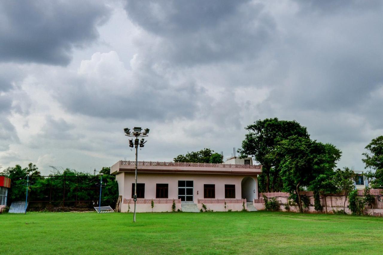 Hotel Ranthambhore Vilas Sawai Madhopur Zewnętrze zdjęcie
